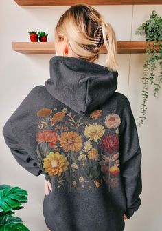 Retro Boho Fall Pressed Flowers Hoodie Vintage Floral Autumn Leaf Sweater Botanical Cottagecore Shirt Aesthetic Green Witch Graphic Hoodies - Etsy Leaf Sweater, Witch Graphic, Cottagecore Shirt, Aesthetic Green, Shirt Aesthetic, Autumn Leaf, Boho Fall, Green Witch, Green Aesthetic