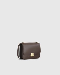 Quince  | Quince | Women's Italian Leather Box Shoulder Bag in Dark Brown Classic Business Flap Bag With Dust Bag, Timeless Rectangular Flap Bag With Dust Bag, Luxury Rectangular Flap Bag For Everyday, Rectangular Shoulder Bag With Gold-tone Hardware, Luxury Square Box Bag For Everyday, Luxury Square Box Bag, Luxury Formal Flap Bag With Rectangular Case, Modern Bag With Gold-tone Hardware In Rectangular Case, Modern Bag With Gold-tone Hardware And Rectangular Case