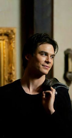 Damon Salvatore wallpaper Damon Salvatore Actor, Live Photo Wallpaper, Damon Y Elena, Free Live Wallpapers