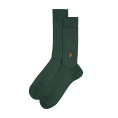 green mid-calf organic cotton dress socks Casual Fitted Green Socks, Fitted Green Casual Socks, Classic Fall Socks, Classic Ribbed Socks, Classic Ribbed Fitted Socks, Classic Fitted Ribbed Socks, Classic Cotton Socks For Winter, Fitted Solid Color Ribbed Socks, Classic Fitted Cotton Socks