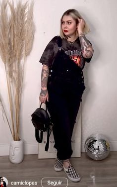 Indie Outfits Plus Size Grunge, Hairstylist Outfits Midsize, Mid Size Dark Fashion, Soft Grunge Midsize, Combat Boots Festival Outfit, Incubus Concert Outfit Ideas, Black Dungarees Outfit Summer, Mid Size Witchy Outfits, Emo Mom Outfits