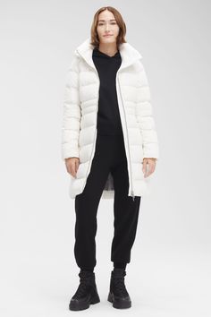 The Aurora Parka is crafted in Ventera— a luxurious, water-repellent fabric with a soft-to-the-touch finish. The body of the jacket has clean, contoured lines and minimalistic quilting, while the interior drawcord enhances the effortless silhouette. Canada Goose Coat, Canada Goose Women, Coat White, The Aurora, Water Repellent Fabric, Backpack Straps, North Star, Range Of Motion, Outerwear Women