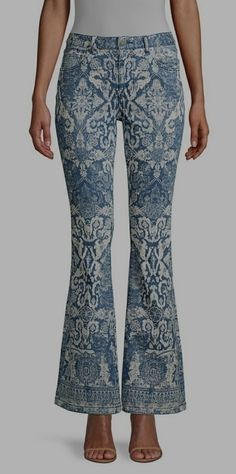 Kobi Halperin Farryn Print Flare Jeans. Nwt Size 0. Offers Always Welcome H And M Jeans, Kobi Halperin, Elastic Waist Jeans, Raw Jeans, Flare Denim Jeans, Jean Trends, Wrangler Jeans, Jeans Size Chart, Denim Flares