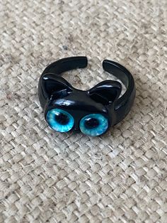 This super cool cat ring is very cute! It's is adjustable. It's a great small accessory to add to any outfit and show your love for your  cat! choose your fav color! Cute Adjustable Hypoallergenic Rings, Adjustable Cat Design Ring As Gift, Handmade Adjustable Novelty Rings, Kitten Ring, Ring Cat, Fav Color, Cat Ring, Stainless Steel Ring, Cat Jewelry