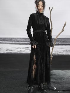 ❤︎Retro velvet splicing mesh slim black long dress❤︎ Long Sleeve Black Maxi Dress, Womens Velvet Dresses, Black Long Dress, Velvet Flower, Maxi Dress Long, Velvet Flowers, Flower Black, Dress Long Sleeves, Long Black Dress