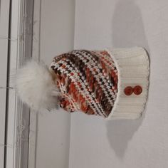 Women's Winter Knitted Cuff Hat, Multiple Colors, Style 2 Front Buttons, Warm Sherpa Lining, Nwot. Casual White Acrylic Hat, White Acrylic Hat For Fall, Fall Knit Beanie One Size, White Acrylic Beanie One Size, White Casual Acrylic Beanie, White Acrylic Casual Beanie, White Knitted Beanie One Size, White Winter Hat, One Size Fits All, White Knit Beanie For Fall