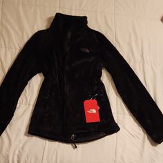 Brand New With Tags The North Face Black Osito Women's Xs Jacket Nwt. Jacket Is Super Soft And Really Warm. Too Small And Missed The Return Deadline. Fitted Winter Fleece Jacket, The North Face Fleece-lined Outerwear For Fall, The North Face Long Sleeve Winter Fleece Jacket, The North Face Winter Workwear Outerwear, The North Face Long Sleeve Outerwear For Fall, Black The North Face Fleece Jacket With Fleece Lining, Casual Black North Face Fleece Jacket, Fall Long Sleeve The North Face Outerwear, Casual Black Fleece Jacket By The North Face