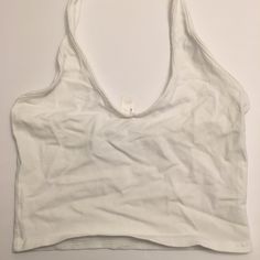 Express Crop Top Womens Size Small Halter Sleeveless V Neck White Nwot This Express V Neck Crop Top Is New Without Tags. Size Small. If You Have Any Questions Feel Free To Ask:) V Neck Crop Top, Neck Crop Top, Crop Tops Women, Halter Top, Crop Top, Womens Sizes, Feel Free, Size Small, Crop Tops