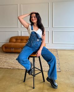 Meet your new go-to overalls. The Jeanie Denim Cargo Overalls are your perfect 90s-inspired overalls with their oversized fit and straight-leg silhouette. Pair with your favorite little tee underneath and a tote bag for the cutest casual look for every day. Cargo Overalls, Denim Cargo, 90s Inspired, Denim Overalls, Casual Look, The Cutest, Casual Looks, Cool Girl, Overalls