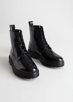 Best Sandals For Men, Doc Martens Outfit, Leather Snow Boots, Doc Martens Boots, Winter Mode, 가을 패션, Trendy Shoes, Boots Outfit