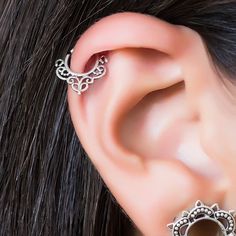 Hey, I found this really awesome Etsy listing at https://www.etsy.com/listing/465670445/helix-earring-cartilage-hoop-cartilage