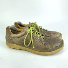 Brand: Ecco Style: Golf Shoes Color: Brown Size: 44 / 10 Pattern: Solid / Rustic Closure: Laced Up Sold As Pictured ( Please See Images For More Details ) ( Colors And Measurements Are Approximate) ( Please Check On Brand's Website For More Details ) Shipping & Return Policies 30 Day Returns On Unused/Unworn Items By Buyer 100% Authenticity Guaranteed Items Ship Within 1-2 Business Days Please Contact Us Regarding Any Issue Or Concern Thanks For Looking! Have A Great Day ! Casual Leather Golf Shoes With Round Toe, Casual Leather Golf Shoes, Casual Leather Wingtip Shoes With Vibram Sole, Casual Leather Golf Shoes With Abzorb Midsole, Outdoor Golf Shoes With Branded Insole, Leather Golf Shoes With Abzorb Midsole, Leather Lace-up Golf Shoes With Abzorb Midsole, Lace-up Leather Golf Shoes With Abzorb Midsole, Ecco Shoes Mens