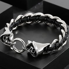 Gothic Bracelet Skull Head Wristbands Male Boys Big Size 24CM 9.4" Leatherman Bracelet Mens Jewellery Hand Accessories 
   
 Style: Neo-Gothic 
 Shape\pattern: Skeleton 
 Origin: Mainland China 
 Model Number: 1005002328379663 
 Metals Type: Stainless Steel 
 Material: Leather 
 Item Type: Bracelets 
 Gothic Bracelet Skull: Leatherman Bracelet 
 Gender: Men 
 Fine or Fashion: Fashion 
 Dropshippin Dropshipping Acceptable 
 Compatibility: All Compatible 
 Clasp Type: Spring-ring-clasps 
 Chain Ty