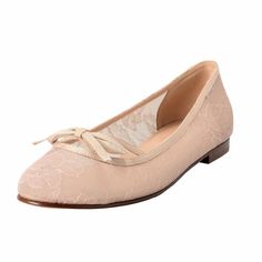 Valentino Garavani Women's Vintage Beige Lace Ballerinas Flat Shoes Size 7 8.5 Country/Region Of Manufacture: Italy Retail Value: $795.00 This Is Authentic Valentino Garavani Women's Vintage Beige Lace Ballerinas Flat Shoes Sku: Shoes 2206 Material: Satin Model: Jw9s0540prg095 Elegant Almond Toe Ballet Flats For Galas, Elegant Low Heel Ballet Flats For Galas, Elegant Fitted Ballet Flats With Removable Insole, Elegant Almond Toe Flats For Summer, Elegant Almond Toe Summer Flats, Elegant Fitted Ballet Flats, Elegant Fitted Ballet Flats With Round Toe, Elegant Ballet Flats With Round Toe, Elegant Fitted Ballet Flats For Formal Occasions