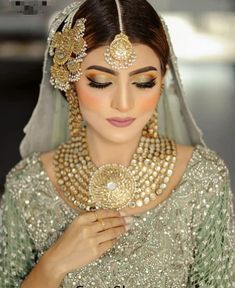 Buy Pakistani Indian Jewellery-Bridal Gold Kundan Heavy Neklace-Designer Jewellery With Kundan Pearls Moti In USA, UK, Canada, Australia Visit Now : www.NameerabyFarooq.com or Call / Whatsapp : +1 732-910-5427 Hindi Clothes, Cultural Clothing, Heavy Necklace, Indian Wedding Jewelry Sets, Bride Jewelry Set, Rani Haar, Kundan Jewellery Set, Bridal Jewelery, Indian Bridal Photos