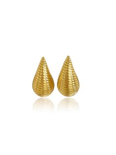 Meet our DARA DROP EARRINGS. Designed to elevate any outfit, these earrings feature 18k Gold Filled textured gold-toned hardware that adds a touch of elegance to your look.  -CARE INSTRUCTION- Our jewelry is top-notch, but it needs a little TLC.  Check out these easy tips: - Keep it away from chlorine and salty water to dodge any tarnishing. -Spritz on your perfumes and lotions before putting on your bling to avoid a chemical clash. Cancellation or refund requests are not accepted. Gold Filled Earrings, Gold Drop Earrings, Gold Texture, Teardrop Earrings, Earrings Gold, Photo Jewelry, Jewelry Earrings Dangle, Gold Filled, Lotion