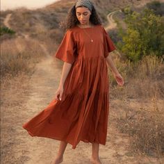 Size Xs Worn Once Only For Photos Color - Rust Square Neck Maxi Dress, Christy Dawn Dress, Christy Dawn, Tiered Skirts, Organic Dyes, Moda Boho, Rust Dress, Pleated Maxi Dress, Pleated Maxi