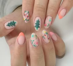 Christmas Nails #nails #nailart#christmas #christmasnails Short Nails Christmas Designs, Funky Christmas Nails, Short Nails Christmas, Kylie Rae, Sns Nails Designs, Wow Nails, A Wallpaper