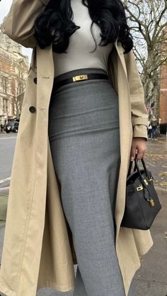 Cute Professional Outfits, Estilo Hijab, Stylish Work Attire, Elegante Casual, Classy Work Outfits, Looks Street Style, Looks Black, Stylish Work Outfits, Mode Inspo