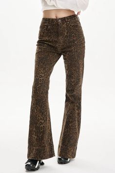 High-Waisted Leopard Flare Jeans, leopard print pants, brown denim pants, fall fashion trends Brown Denim Pants, Leopard Flares, Brown Denim, Leopard Print Pants, High Waisted Flare Jeans, Pants Brown, High Waisted Flares