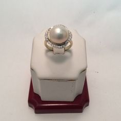 14k Yellow Real Solid Gold Pearl Diamond Lady Ring Band Size 6 6.00gr .35ct Diamonds Solid Real Yellow Gold Metal Type: 14k Solid Real Yellow Gold Weight: 6.00 Grams Size: 6 Diamonds: H Si2 Total Of .35ct Of Round Diamonds Pearl ; 12mm Fresh Water Pearl Comes With A Gift Box Retail $1978.00 Classic Brilliant Cut Diamond White Pearl Ring, Classic White Pearl Ring With Diamond Accents, Timeless Diamond Pearl Ring With Prong Setting, Classic Pearl Ring With Prong Setting In Diamond White, Classic Diamond White Pearl Ring With Prong Setting, Classic Pearl Ring With Prong Setting, Classic White Gold Pearl Ring With Diamond Accents, Diamond Pearl Ring With Pave Setting For Formal Occasions, Diamond Pearl Ring With Pave Setting For Formal Events