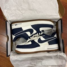 Nike Air Force 1 Low College Pack Midnight Navy Style Id: Dq7659-101 Us M 7.5 Condition: New Nike Air Force Navy Blue, Shoes Nike Air Force, College Packing, Navy Style, Nike Air Force 1 Low, Navy Fashion, Air Force 1 Low, Midnight Navy, Nike Air Force 1