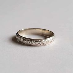 This silver ring has a floral pattern the shank is 3.5mm wide and 1.5mm thick Minimalist Silver Ring, Silver Rings Simple, Stackable Rings, The Netherlands, Favorite Jewelry, Netherlands, Silver Ring, Floral Pattern, Beauty Book