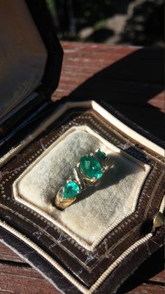 Stunning 14k Gold, Colombian Emerald Wedding Engagement Ring.. Emeralds are Gorgeous Green color... Weight is about 3 Grams Size is 6.. Ri,g is Absolutely Stunning, look Spectacular, Emeralds are in Gorgeous Deep Green Color, transparent.. Perfect Vintage Condition.. Heirloom Style Hallmarked Emerald Wedding Ring, Timeless Hallmarked Emerald Ring For Wedding, Vintage Emerald Jewelry For Anniversary, Oval Wedding Rings With Certificate Of Authenticity, Vintage Emerald Jewelry For Wedding And Anniversary, Vintage Marquise Cut Emerald Wedding Ring, Oval Jewelry With Certificate For Anniversary, Heirloom Three Stone Emerald Ring, Vintage Three Stone Emerald Ring Gift