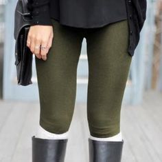 Women's Best Hunter Green Leggings Solid Olive Green: OS/PLUS Squat Proof Leggings, Summer Leggings, Red Leggings, Soft Pants, Green Leggings, Solid Leggings, Grey Leggings, Best Leggings, Soft Leggings