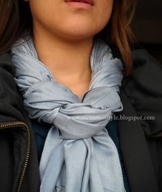 Scarf Tieing, Tie A Scarf, Scarf Patterns, Ways To Wear A Scarf, Frou Frou, Scarf Tying, How To Wear Scarves, Her Eyes, Looks Style