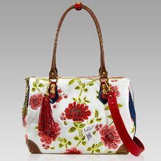 https://www.designeritalianbags.com/wp-content/uploads/2021/11/Marino_Orlandi_2021_Collection.mp4 Marino Orlandi Women’s Large Handbag Purse Tote Italian Designer Crossbody Bag Hand painted Dahlia Flowers Alabaster Genuine Leather Satchel in Boxy Design – Compare at $2,550.00 Retail Price! Original masterpiece! This is your chance to own a true work of art from the designer’s Riveting beauty from “Marino Orlandi” luxury line! Enchanting masterpiece is made of the thick alabaster attache leather Luxury Hand Painted Bags For Travel, Elegant Hand Painted Rectangular Bags, Luxury Hand Painted Travel Bag, Elegant Hand Painted Rectangular Bag, Designer Leather Bag With Floral Print, Luxury Hand Painted Leather Bags, Luxury Hand-painted Travel Bag, Luxury Floral Embroidered Bags For Women, Handpainted Tote