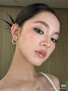 #inspo #makeup #beauty East Makeup Looks, Makeup Looks Natural Asian, Make Up Reference, Makeup For Asian Features, Tan Skin Asian Makeup, Ive Makeup, Korean Glam Makeup, Low Visual Makeup, Fish Face Type Makeup