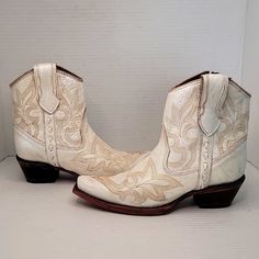 Circle G By Corral Women’s Pearl White Boots L5916 Size 6