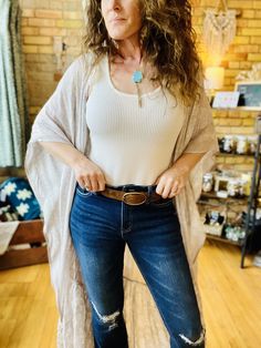 Boho babes this one is for you! Add to ANY outfit to complete your boho look! One Size Bohemian Top For Fall, Bohemian One Size Top For Fall, Bohemian Top For Fall, Bohemian Beige One Size Tops, Bohemian Beige Top One Size, Free Flowing, Boho Look, Paisley, Clothes