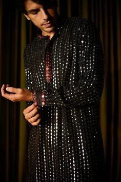 Shop for Twenty Nine Black Gajji Silk Rabari Mirror Work Kurta Set for Men Online at Aza Fashions Mirror Work Kurta, Embroidery Mirror, Black Kurta, Mirror Embroidery, Kurta Set For Men, Types Of Work, Luxury Sale, Pattern Embroidery, Silk Embroidery