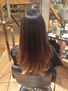 Brown Hair Light Ends, Brown Hair With Blonde Ends, Brown Hair Fade, Light Brown Ombre Hair, Ashy Brown Hair, Dip Dye Hair, Brown Ombre Hair, Straight Hair Cuts