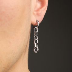 A pair of stainless steel cable chain huggie hoop earrings. These are perfect to add an extra touch of grunge to your look! stainless steel 15mm latch back hoop cable chain modern grunge IG: Sib.somewhereinbetween WEB: www.thesibshop.com Cheap Punk Hoop Earrings, Cheap Punk Pierced Cartilage Earrings, Cheap Silver Earrings For Streetwear, Affordable Metal Earrings For Streetwear, Cheap Adjustable Earrings For Streetwear, Cheap Punk Cartilage Earrings, Cheap Silver Edgy Earrings, Cheap Silver Cartilage Earrings For Men, Affordable Punk Style Earrings For Gifts