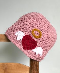 All hand made from my original design, this sweet dusty pink hat is adorned with an angelic heart. Please select desired size. Care instructions: hand wash, lay flat to dry or line dry. Angel Hat, Elf Slippers, Girls Crochet Hats, Bonnet Au Crochet, Crochet Snowman, Bonnet Crochet, Angel Heart, Chemo Caps, Beautiful Angel