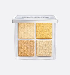 L'iconique palette maquillage multiusage pour le visage. La glow face palette dior backstage est le secret des maquilleurs dior pour créer une mise en lumière du teint, de la plus naturelle à la plus intense, avec un résultat professionnel.   après l’essentielle 001 universal neutrals, la palette aux teintes universelles, et 002 glitz, l’harmonie aux teintes nacrées intenses, dior backstage a imaginé 3 nouvelles* palettes maquillage. Chacune dévoile 4 fards aux nuances dorées, et permet de créer une multitude de looks et de finis maquillage qui s'adaptent à toutes les carnations :  - pure gold revisite l'or jaune à l'état pur : des nuances or jaune et or platine au fini métallique, des nuances or pur au fini intense, et or chaud au fini scintillant.  - rose gold illustre l’or infusé de ref Dior Backstage Glow Face Palette, Dior Nail Glow, Dior Highlighter, Dior Nails, Shiny Lipstick, Dior Backstage, Face Glow, Dior Addict Lip Glow, Glow Face