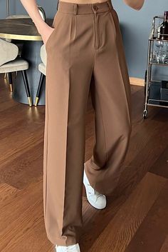 Trouser Formal Women, New Pants Style For Women 2023, Formal Pant For Women, Women Trousers Outfits Classy, Formal Pants Women Outfit, Formal Jeans Outfit Women, Formal Pant Women, Korean Trousers Outfit Women, Formal Pants Outfit Women