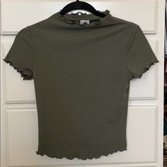 Tilly’s Olive Green Tight T-Shirt With Lettuce Sleeves And Bottom! Super Cute! Pacsun, Tillys, Brandy Fitted Green Trendy T-shirt, Green Fitted Short Sleeve Casual Top, Fitted Green Short Sleeve Top, Fitted Green Short Sleeve Casual Top, Casual Fitted Green Short Sleeve Top, Green Fitted T-shirt For Spring, Tight T Shirt, Gray Green, Pacsun