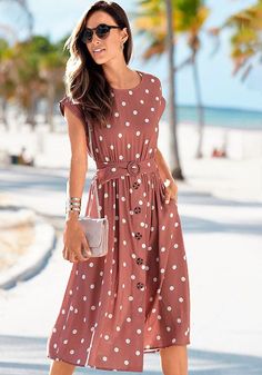 Go for a timeless look in this adorable polka dot midi dress. Polka Dot Midi Dress, Print Midi Dress, Women's Wear, Printed Midi Dress, Polka Dot Print, Polka Dot Dress, Dot Print, Dot Dress, Polka Dot