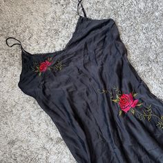 Victorias Secret Maxi Slip With Roses On It Size M Victoria’s Secret Slip Dress / Victoria’s Secret Black Maxi Slip Dress / Vintage Slip / Vintage Slip Dress / Rose Slip Dress / Victoria’s Secret Silk Slip Dress Slip Dress Vintage, Victoria Secret Dress, Vintage Slip Dress, Vintage Slip, Vintage Slips, 90s Fashion Outfits, Maxi Slip Dress, Victoria Dress, Silk Slip Dress