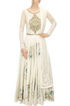 This anarkali is in ivory colour with floral embroidery with contrast blue and navy embroidery on pleats. It has white and gold floral applique work embellished Varun Bahl, White Anarkali, Floor Length Anarkali, Navy Embroidery, Ivory Colour, Desi Clothes, Pakistan Fashion, Indian Couture, Anarkali Suit