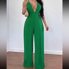 Size M (6) Non Stretch Material Material Gets Wrinkled Fast New Chic Green Spring Jumpsuits And Rompers, Green Solid Color Jumpsuit For Day Out, Green Solid Color Jumpsuits And Rompers For Day Out, Chic Green Jumpsuits And Rompers For Night Out, Trendy Green Solid Color Jumpsuits And Rompers, Green V-neck Jumpsuit For Date Night, Green Stretch Jumpsuits And Rompers For Spring, Spring Stretch Jumpsuits And Rompers For Going Out, Summer Green Jumpsuits And Rompers For Night Out