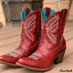 Olivia Mark - Stylish Embroidered Chunky Heel Martin Boots with Pointed Toe Design Embroidered Chunky Heels, Whimsical Clothing, Embroidery Heels, Short Cowboy Boots, Chunky Heel Booties, Short Ankle Boots, Trendy Boots, Winter Ankle Boots, Western Boots Women