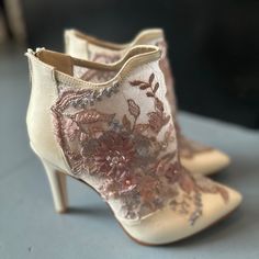 Nwt 4” Heel Height Hand Made In Turkey Pearl And Bead Details Sells For $250 Bridal Ankle Boots, Whimsical Shoes, Goth Shoes, Bridal Boots, Tulle Lace, Bridal Shoes, Stiletto Heel, Shoes Heels Boots, Shoes Women Heels