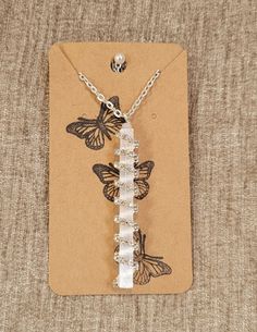 Selenite rhinestones chain Wrap Spiral Pendant. Silver Necklace. Size: Length Pendant 5.8cm/2.28in          Width Pendant 0.95cm/0.27in Size: Length necklace 45cm/18 in Costums card "3×2" may be included From: To:          Text me please for creating a card for you  The chain will come in a gift box. White Rhinestone Pendant Necklace With Adjustable Chain, White Rhinestone Necklace With Adjustable Chain As Gift, White Crystal Rhinestone Necklace With Adjustable Chain, White Crystal Necklace For Gift, White Crystal Rhinestone Necklace With Chain, White Crystal Rhinestone Necklace, White Wire Wrapped Pendant Necklace, White Wire Wrapped Metal Necklaces, White Metal Necklace With Wire Wrapped Detail