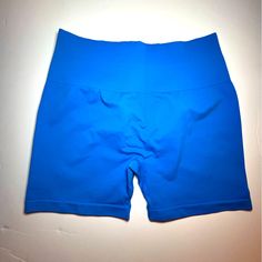 Aurola Shorts Size Medium New Never Worn Color Blue Nike Tempo, Pink Donuts, Womens Camo, People Shopping, Shorts Athletic, Yoga Women, Bike Shorts, Retro Dress, Running Shorts