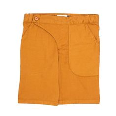 Camel knee-length shorts with overlap fastening. Brown Shorts For Workwear, Brown Workwear Shorts, Solid Color Bermuda Shorts With Pockets, Solid Bermuda Shorts With Pockets, Brown Cotton Bermuda Shorts, Brown Bermuda Bottoms With Pockets, Knee-length Shorts With Side Pockets, Bermuda Workwear Shorts With Pockets, Brown High-waisted Shorts With Belt Loops